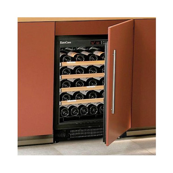 Встраиваемый винный шкаф